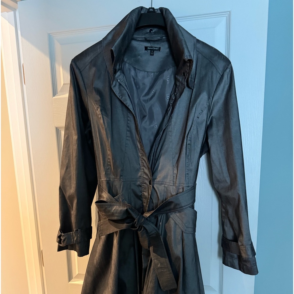 Elegant, boutique, 3/4 length rain/trench coat, metallic coloring by Samuel Dong
